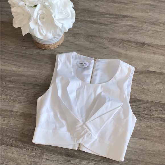 bebe Tops - Bebe Crop top